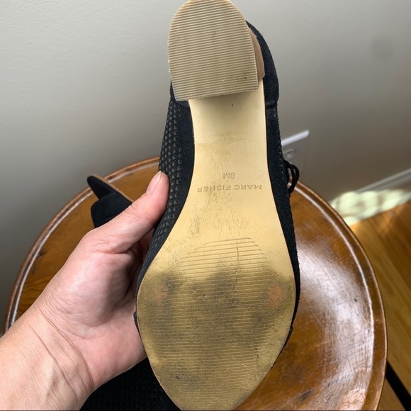 Marc Fisher Shaini Black Leather Cutout Perforated Peep-Toe Heel Boot Shoe 8M - Picture 13 of 16